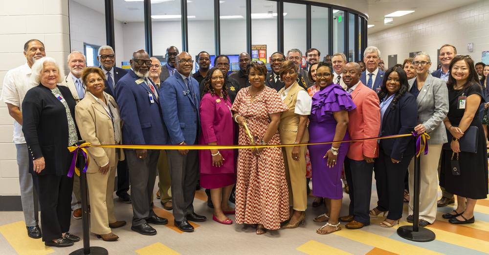 Augusta Ribbon-cutting