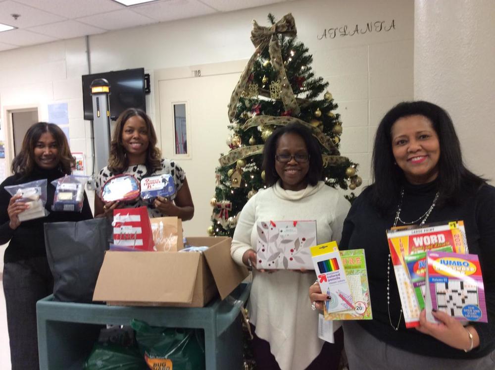 Women’s Service Group Spreads Holiday Cheer to Atlanta YDC westga2018b.jpg